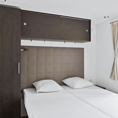 Mobile Homes Solaris Vacanceselect Šibenik Dış mekan fotoğraf